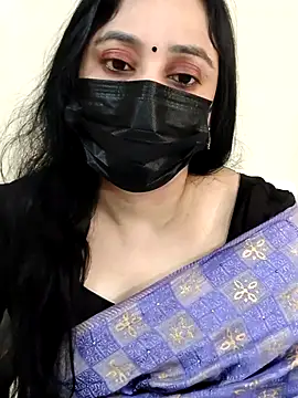 Snapshot of Monica_cams chatting on 09.22.25 Monica cams online show from 09.22.25