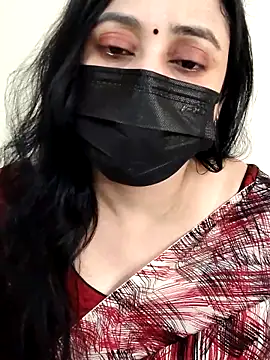 Snapshot of Monica_cams chatting on 09.30.25 Monica cams online show from 09.30.25