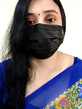 Snapshot of Monica_cams chatting on 10.12.25 Monica cams online show from 10.12.25