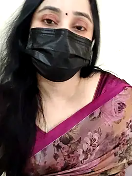 Snapshot of Monica_cams chatting on 10.17.25 Monica cams online show from 10.17.25