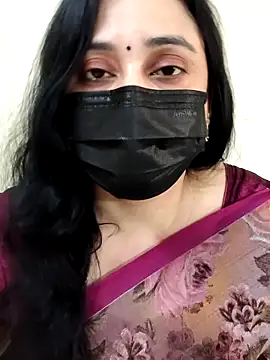 Snapshot of Monica_cams chatting on 10.17.25 Monica cams online show from 10.17.25