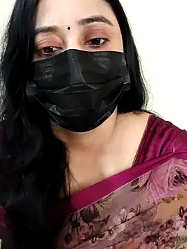 Snapshot of Monica_cams chatting on 10.19.25 Monica cams online show from 10.19.25