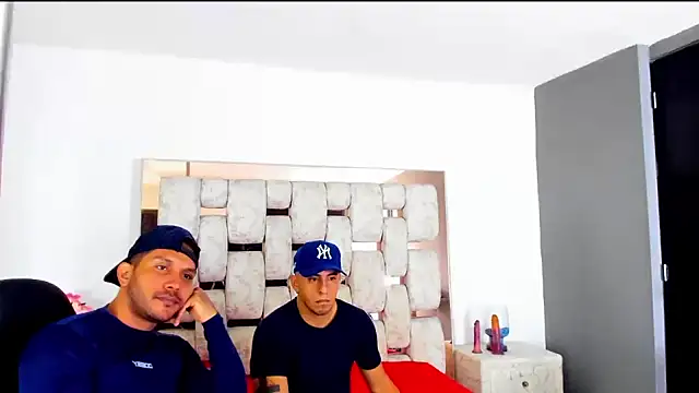 Snapshot of AngelAndChris chatting on 09.15.25 AngelAndChris online show from 09.15.25