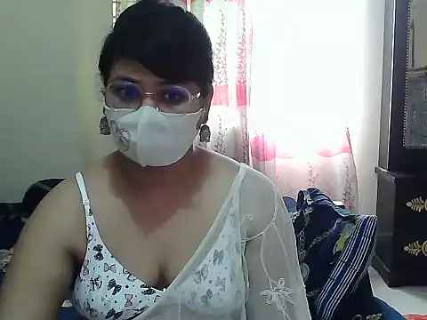 Snapshot of Elena_cruz5 chatting on 09.14.25 Elena cruz5 online show from 09.14.25