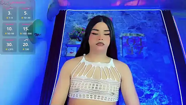Snapshot of AMBAR_BAUTY chatting on 09.22.25 AMBAR BAUTY online show from 09.22.25