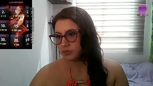 Vesper Vixen online show from 09.17.25