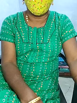 Snapshot of umashreetamil chatting on 09.11.25 umashreetamil online show from 09.11.25