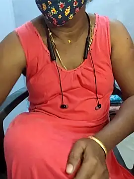 Snapshot of umashreetamil chatting on 09.14.25 umashreetamil online show from 09.14.25