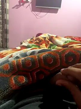 Snapshot of Reetahr31 chatting on 12.04.25 Reetahr31 online show from 12.04.25