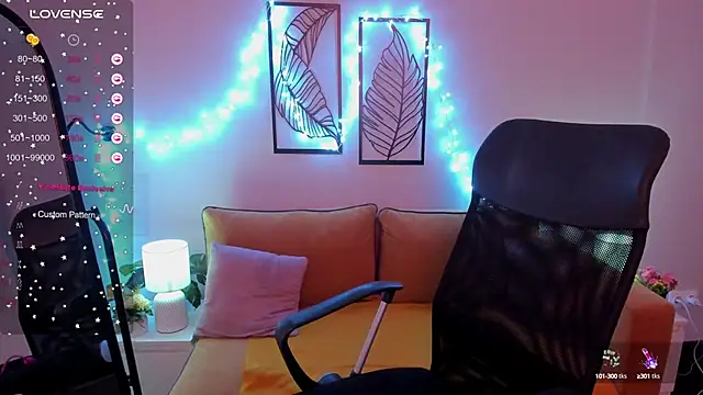 Hailey Foxy online show from 10.06.25