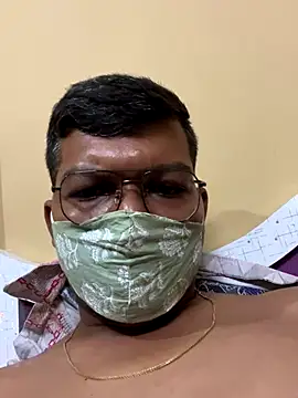 Snapshot of kunwarahuji chatting on 09.11.25 kunwarahuji online show from 09.11.25