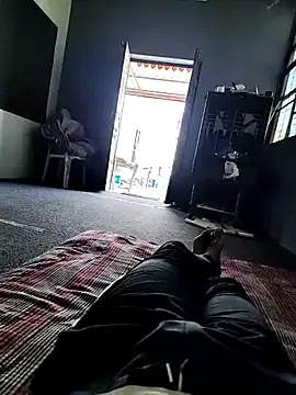 Snapshot of HIIMSINGLEBOY chatting on 10.29.25 HIIMSINGLEBOY online show from 10.29.25