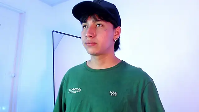 Snapshot of AngelFlexxx chatting on 09.08.25 AngelFlexxx online show from 09.08.25