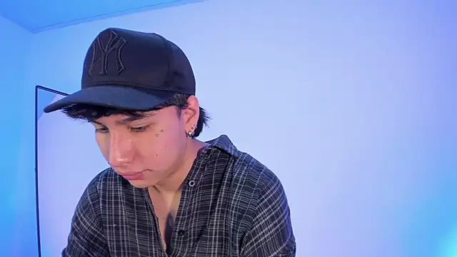 Snapshot of AngelFlexxx chatting on 09.10.25 AngelFlexxx online show from 09.10.25