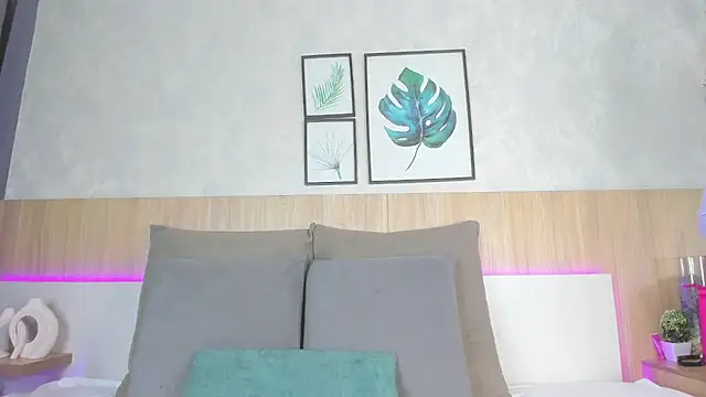 mia gate online show from 11.25.25