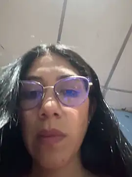 Snapshot of Isabella-2709 chatting on 09.16.25 Isabella-2709 online show from 09.16.25