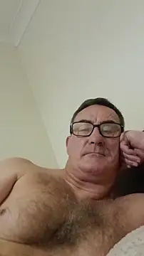 Snapshot of goldenman59 chatting on 10.16.25 goldenman59 online show from 10.16.25