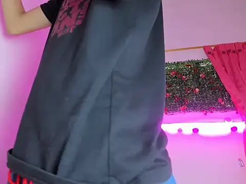 Snapshot of dylan_202520_ chatting on 10.09.25 dylan 202520 online show from 10.09.25