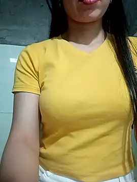 Vyvyy06 online show from 10.26.25