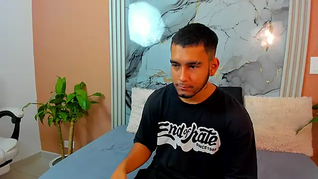  online show from 11.08.25