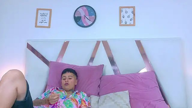 ScarlettVex   online show from 09.09.25