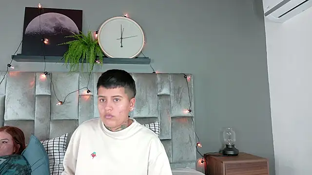 ScarlettVex   online show from 09.20.25