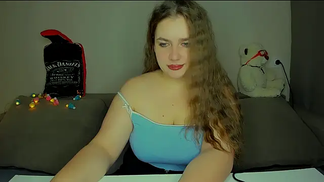 Snapshot of yourgem__ chatting on 12.05.25 yourgem online show from 12.05.25