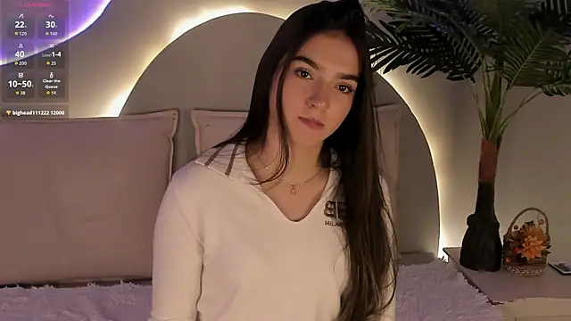 Aleska romanov  online show from 10.08.25