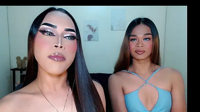 Snapshot of Lessandra_Lust chatting on 09.08.25 Lessandra Lust online show from 09.08.25