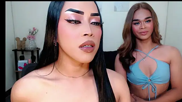 Snapshot of Lessandra_Lust chatting on 09.23.25 Lessandra Lust online show from 09.23.25