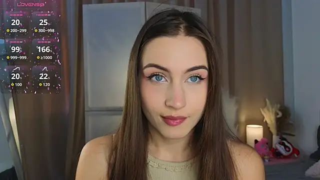 Snapshot of Moonlight1Sonata1 chatting on 11.06.25 Moonlight1Sonata1 online show from 11.06.25