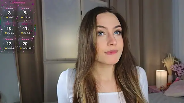 Snapshot of Moonlight1Sonata1 chatting on 11.14.25 Moonlight1Sonata1 online show from 11.14.25