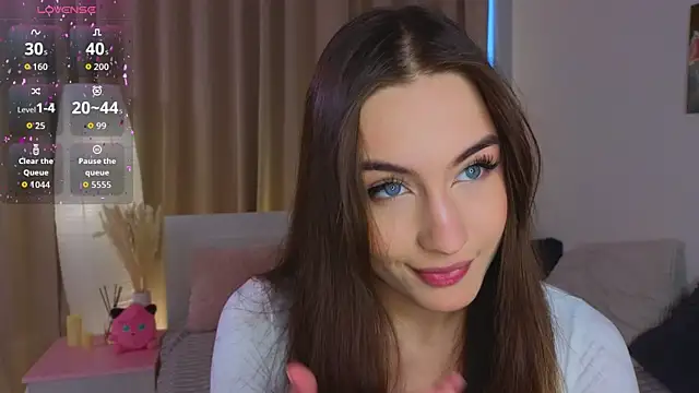 Snapshot of Moonlight1Sonata1 chatting on 12.01.25 Moonlight1Sonata1 online show from 12.01.25