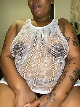 fatpussydallx online show from 11.30.25