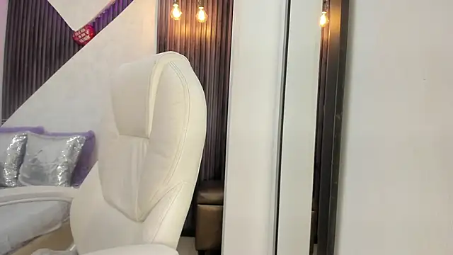 roxana santini online show from 11.24.25