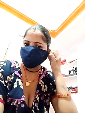 Snapshot of Sexi_savitri chatting on 10.01.25 Sexi savitri online show from 10.01.25