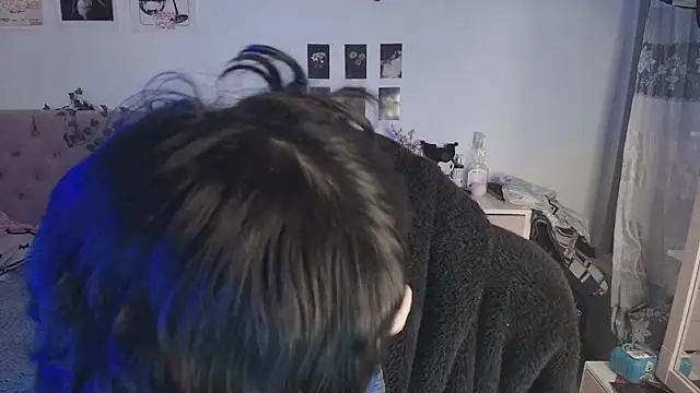 Snapshot of 2cyboy_ chatting on 09.26.25 2cyboy  online show from 09.26.25
