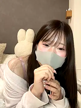 Snapshot of mana0825 chatting on 10.21.25 mana0825 online show from 10.21.25