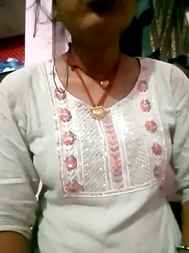 Hot tin74 online show from 11.10.25