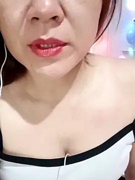 Snapshot of Mago-sweet chatting on 09.22.25 Mago-sweet online show from 09.22.25