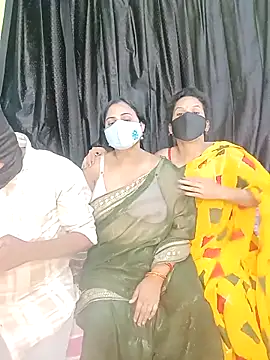 Renu bhabhi03 online show from 09.23.25