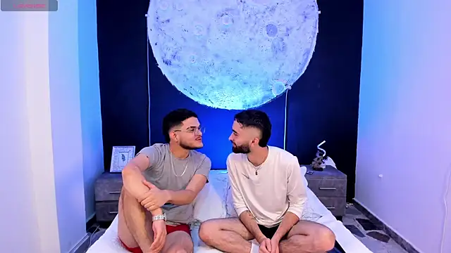 Snapshot of marcoAndMathew chatting on 09.19.25 marcoAndMathew online show from 09.19.25