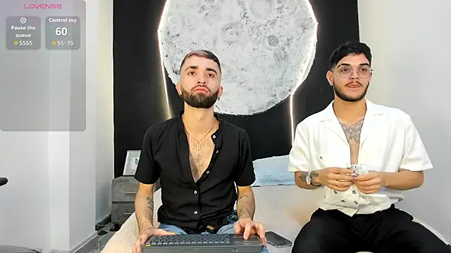 Snapshot of marcoAndMathew chatting on 10.16.25 marcoAndMathew online show from 10.16.25