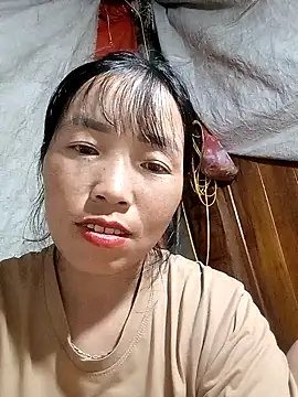 Snapshot of hera-00 chatting on 09.14.25 hera-00 online show from 09.14.25