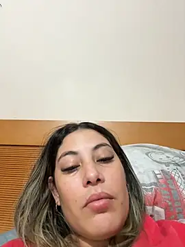 Snapshot of obedient_whore_messyy chatting on 09.20.25 obedient whore messyy online show from 09.20.25