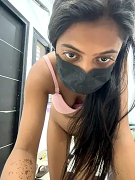 Snapshot of HeerStd chatting on 09.16.25 HeerStd online show from 09.16.25