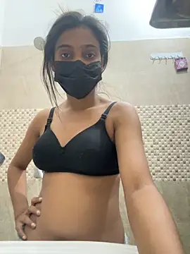 Snapshot of HeerStd chatting on 11.05.25 HeerStd online show from 11.05.25