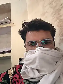 Snapshot of bigdick_lickingexpert08 chatting on 10.09.25 bigdick lickingexpert08 online show from 10.09.25