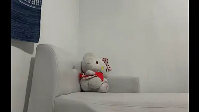 Snapshot of aliciia_23 chatting on 09.19.25 aliciia 23 online show from 09.19.25