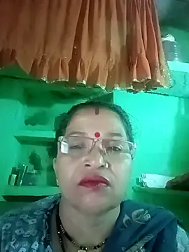 Snapshot of Manavi_x chatting on 09.30.25 Manavi x online show from 09.30.25